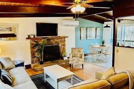 Blue Door Cottage 12 Miles To Yosemite Bbq Oakhurst Exterior foto