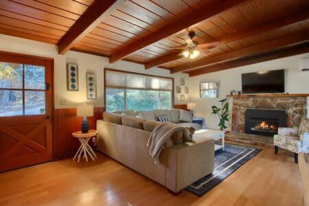 Blue Door Cottage 12 Miles To Yosemite Bbq Oakhurst Exterior foto